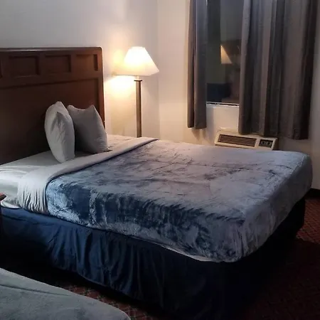 Hotel 2 Queen Beds Hotel Room 222 Wi-Fi Booking
